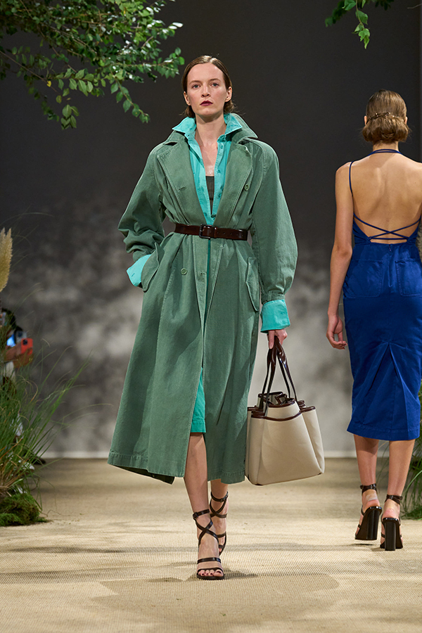 Spring Summer 2024 Fashion Show An Army Of Women Max Mara